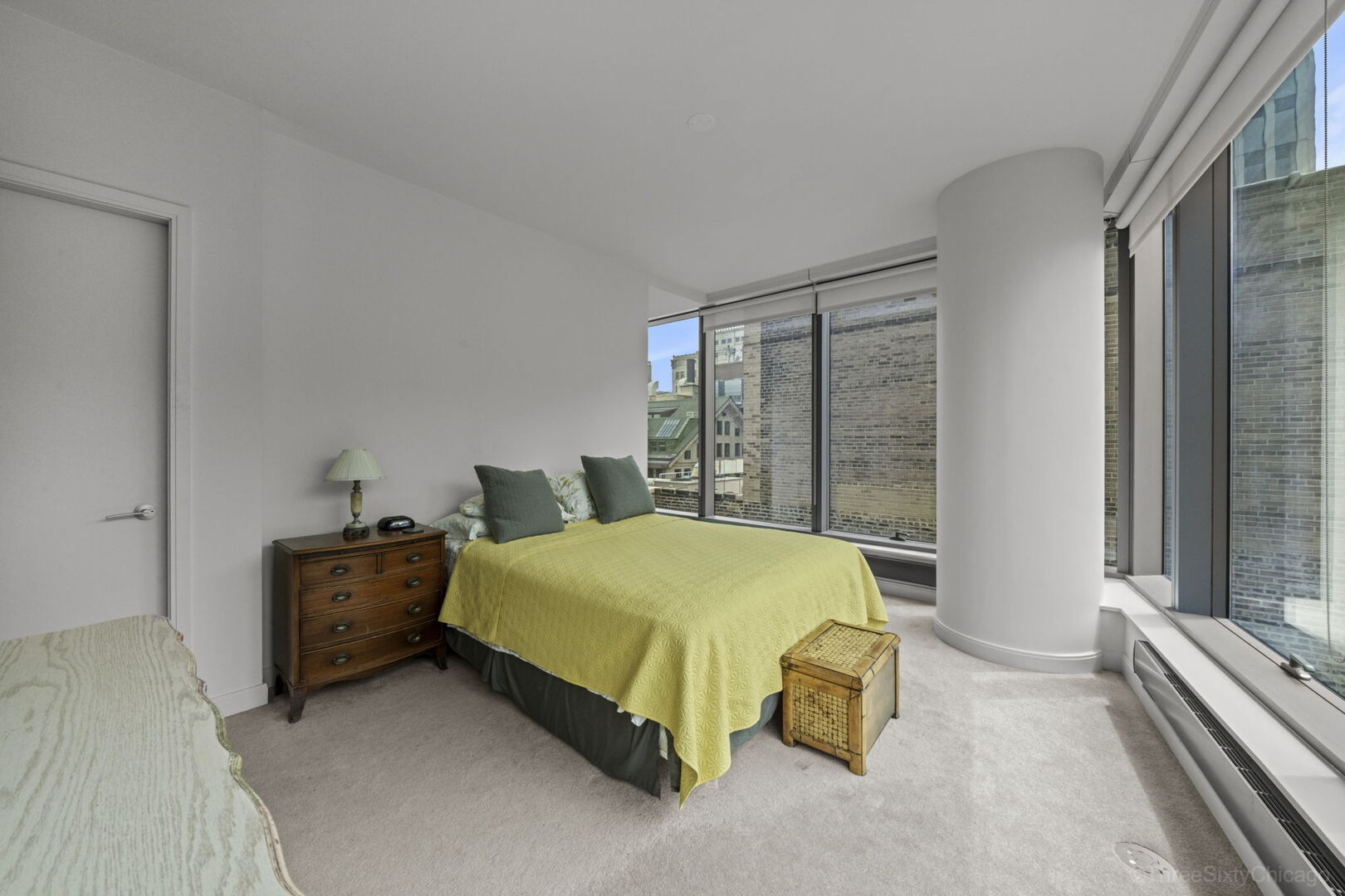 60 E Monroe Street 1604 Property Photo 15