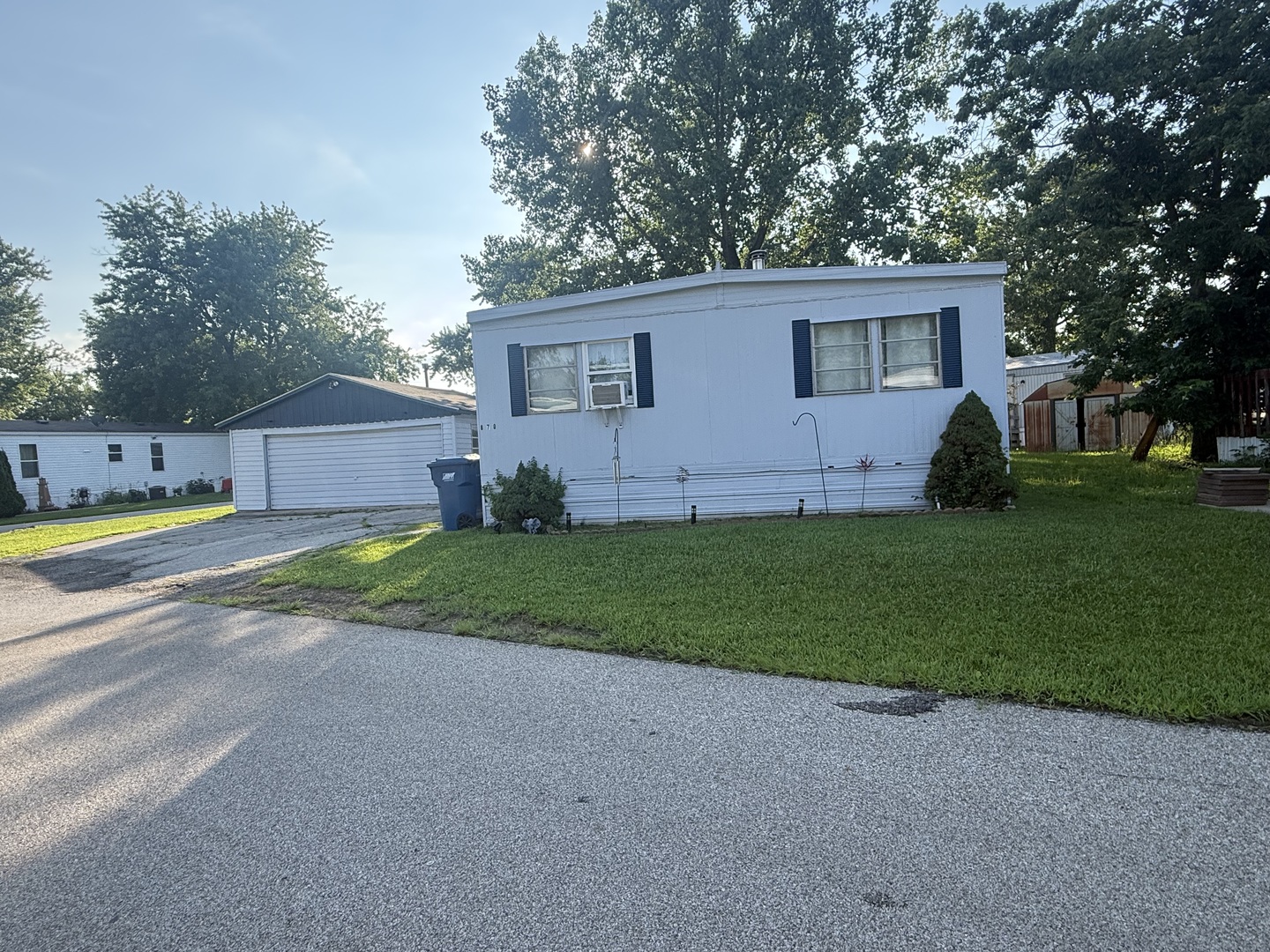 870 5th Street Property Photo 1