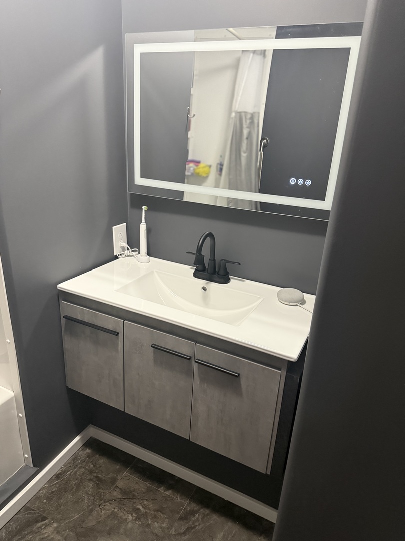 870 5th Street Property Photo 11