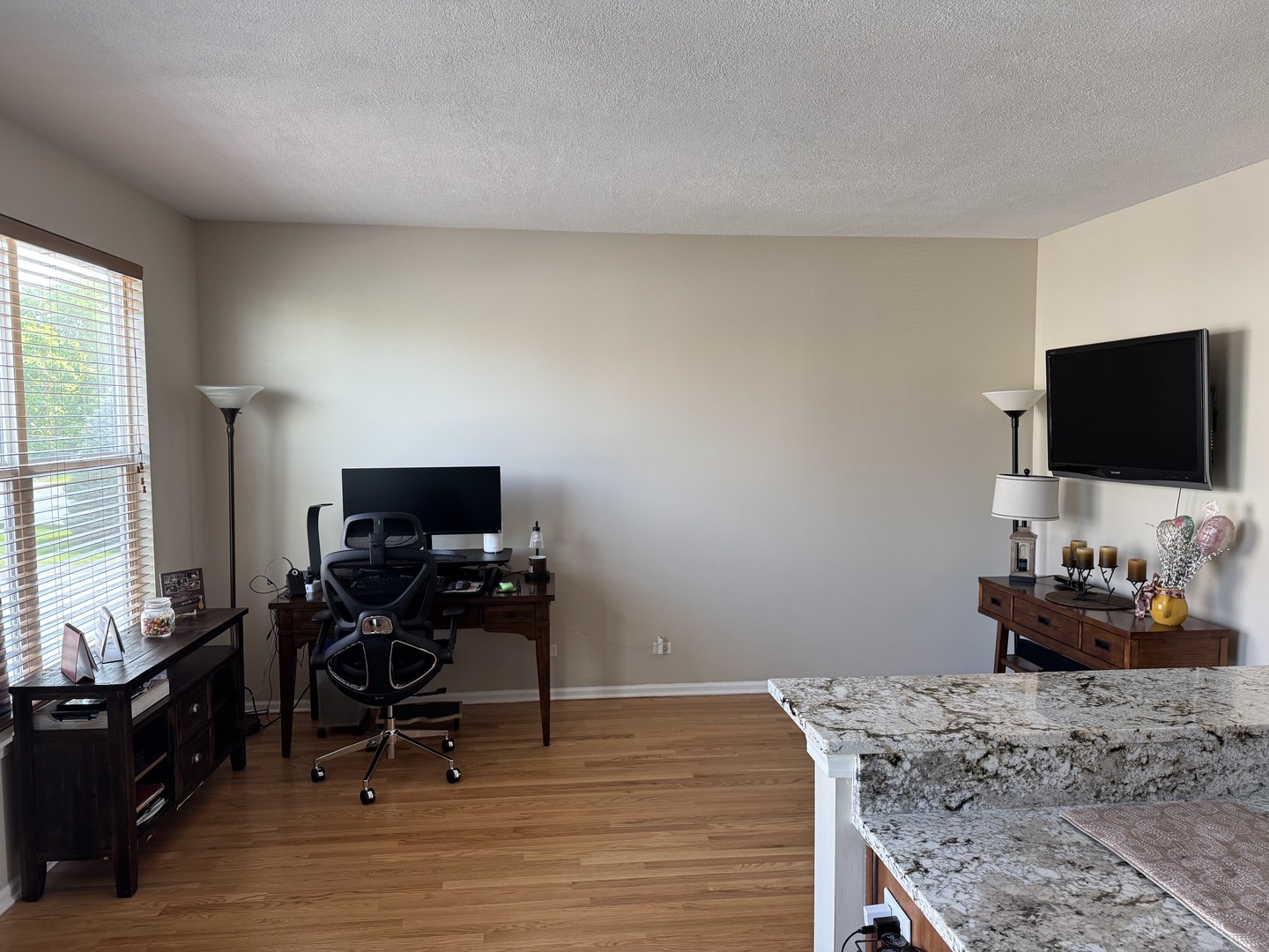 902 Summit Creek Drive Property Photo 15