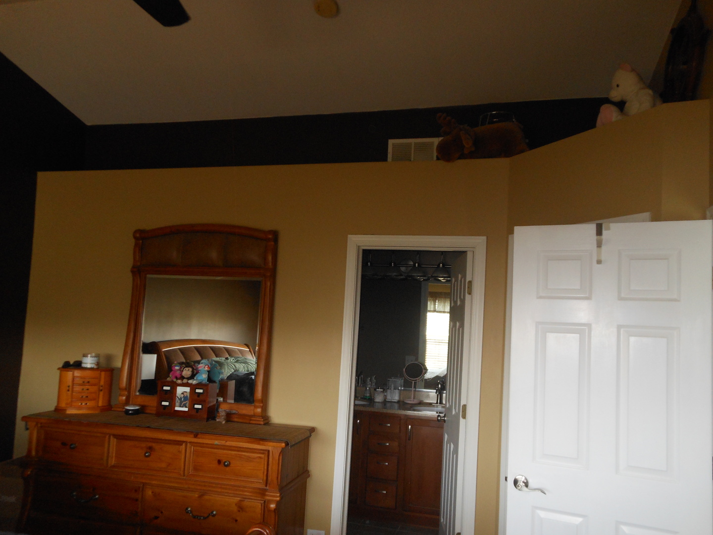 902 Summit Creek Drive Property Photo 21