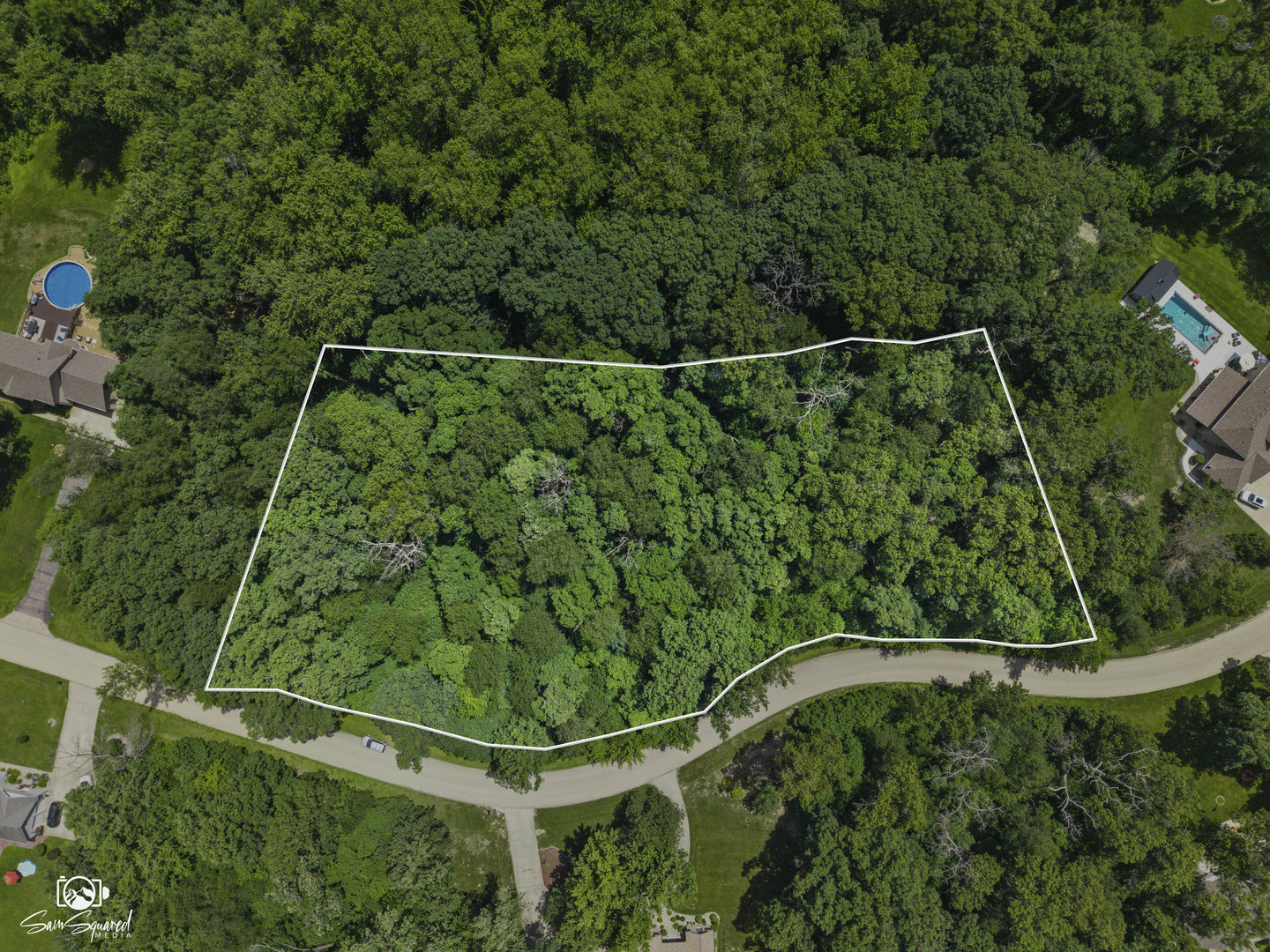 4116 Foxborough Drive Property Photo 1