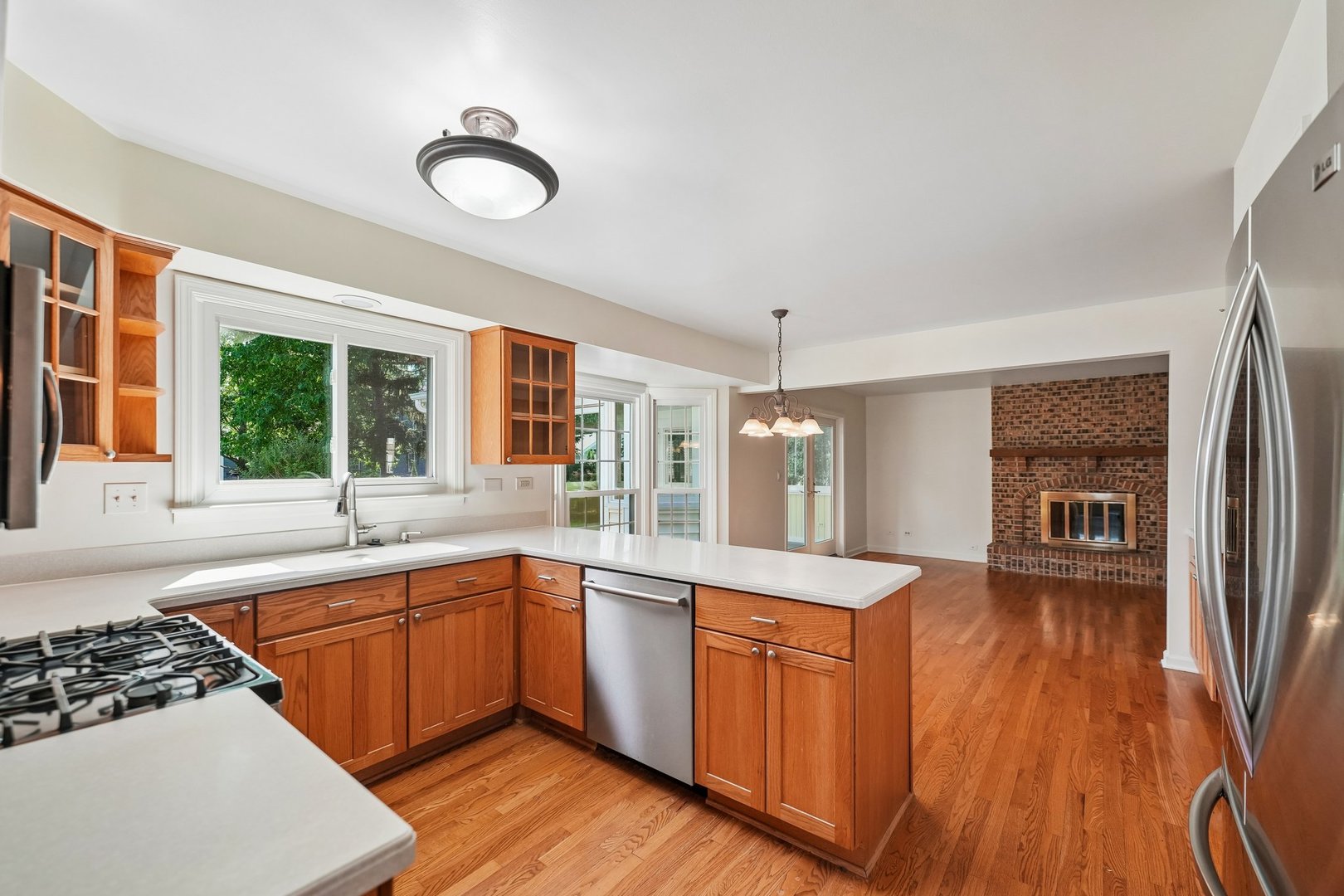 2027 Richton Drive Property Photo 4
