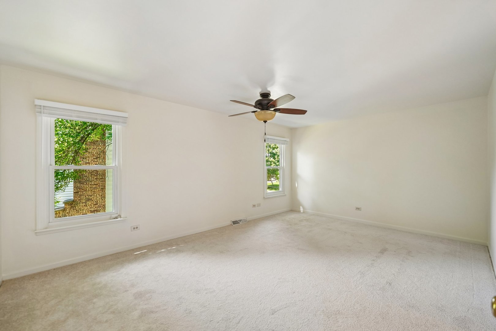 2027 Richton Drive Property Photo 18
