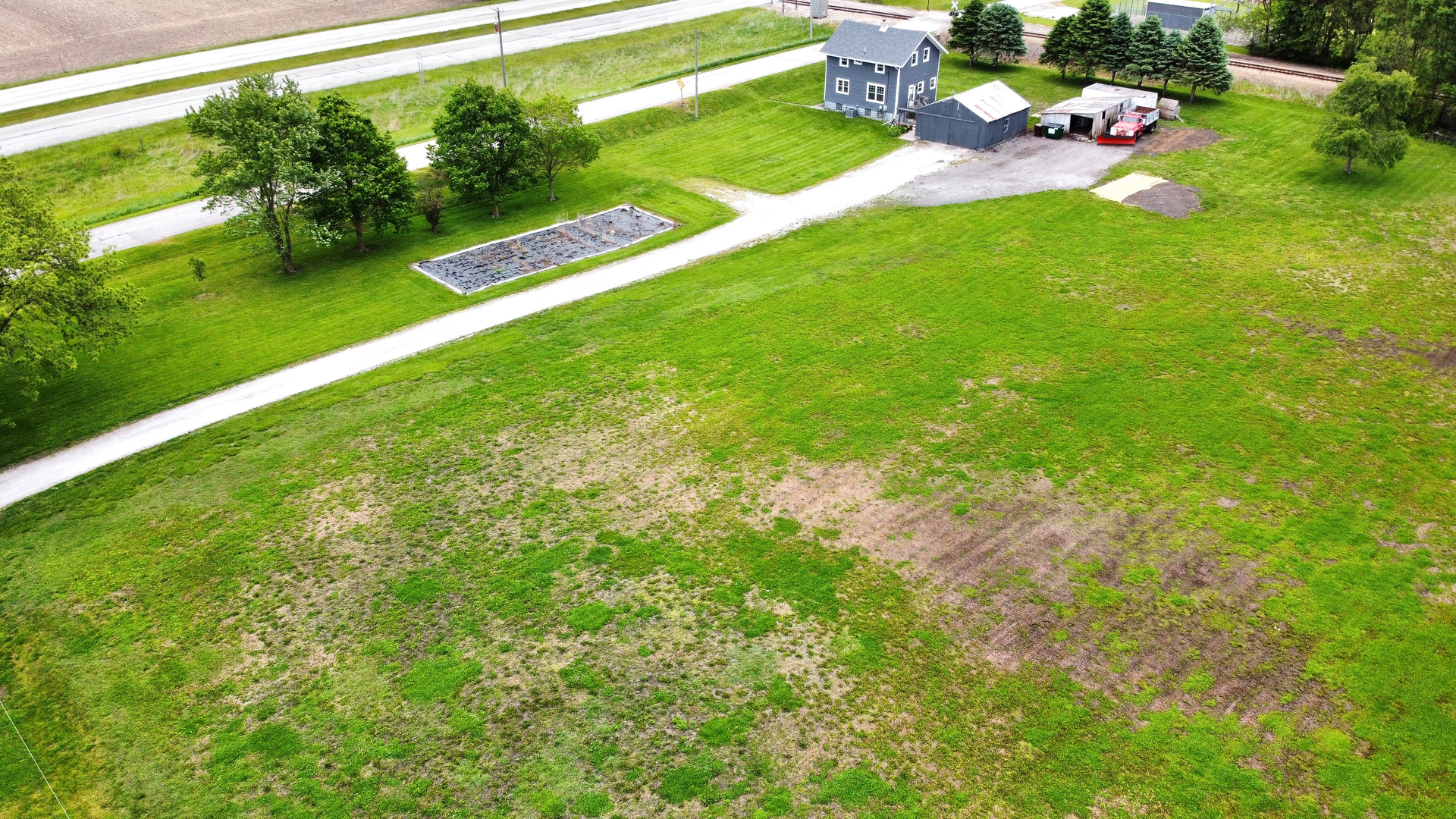 250 W Frontage Street Property Photo 3