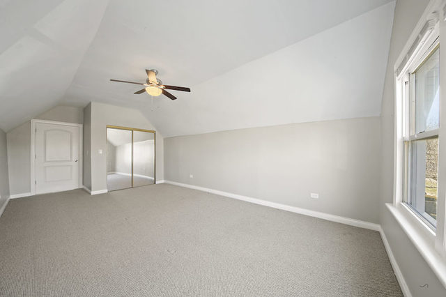 7931 S East End Avenue Property Photo 18