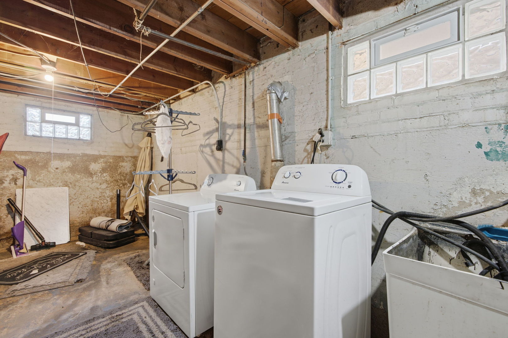 14533 Center Avenue Property Photo 14