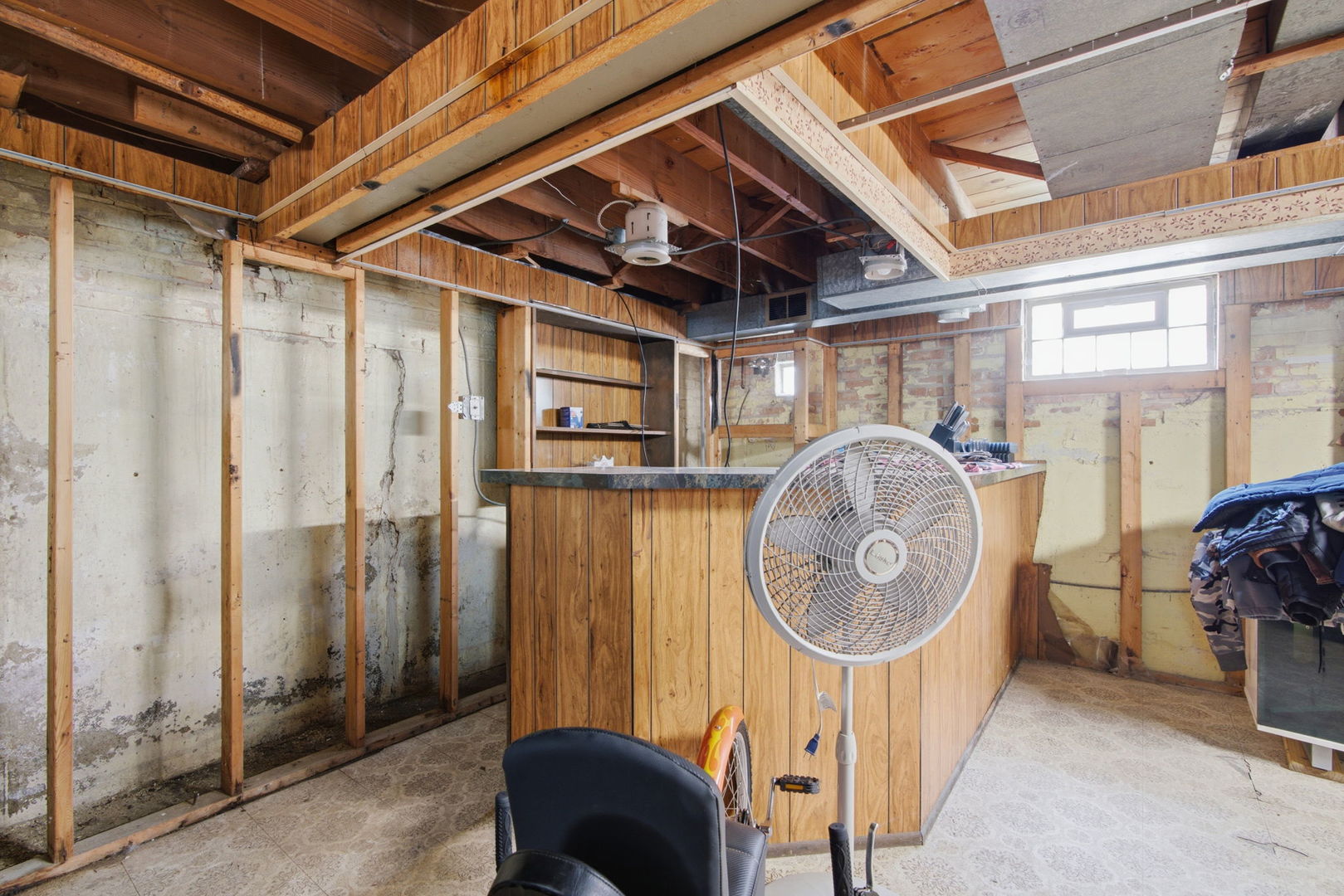 14533 Center Avenue Property Photo 16