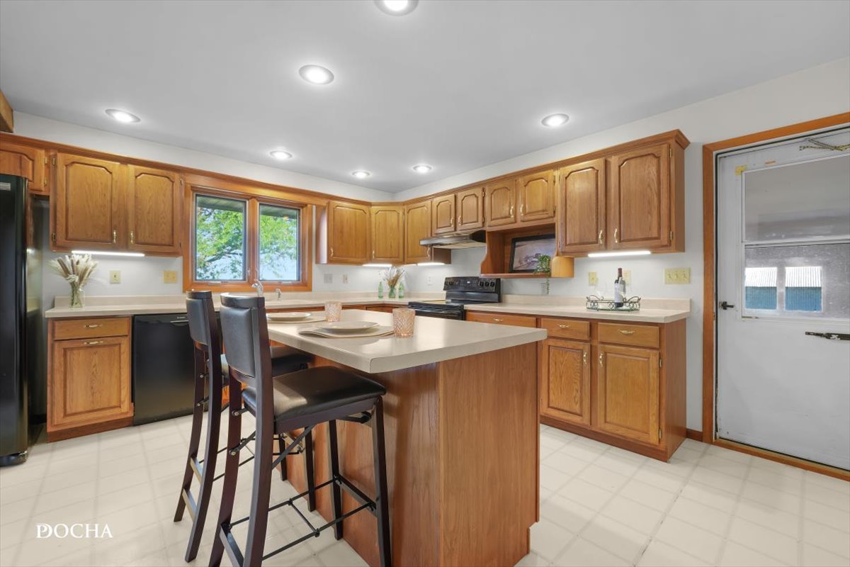2676 Fairview Drive Property Photo 3