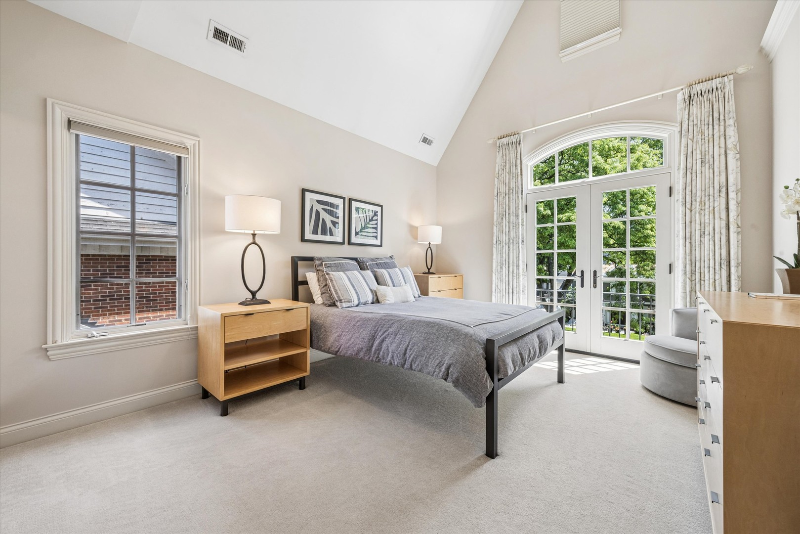 28 S Adams Street Property Photo 19
