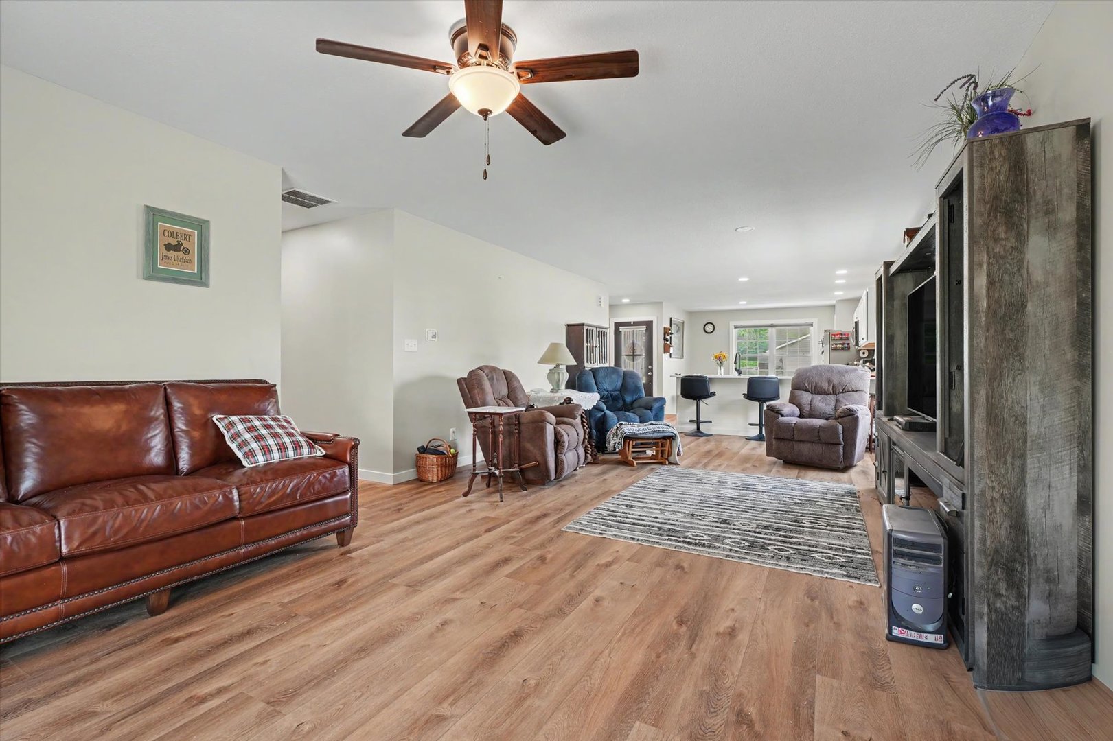 311 E Meuser Drive Property Photo 12
