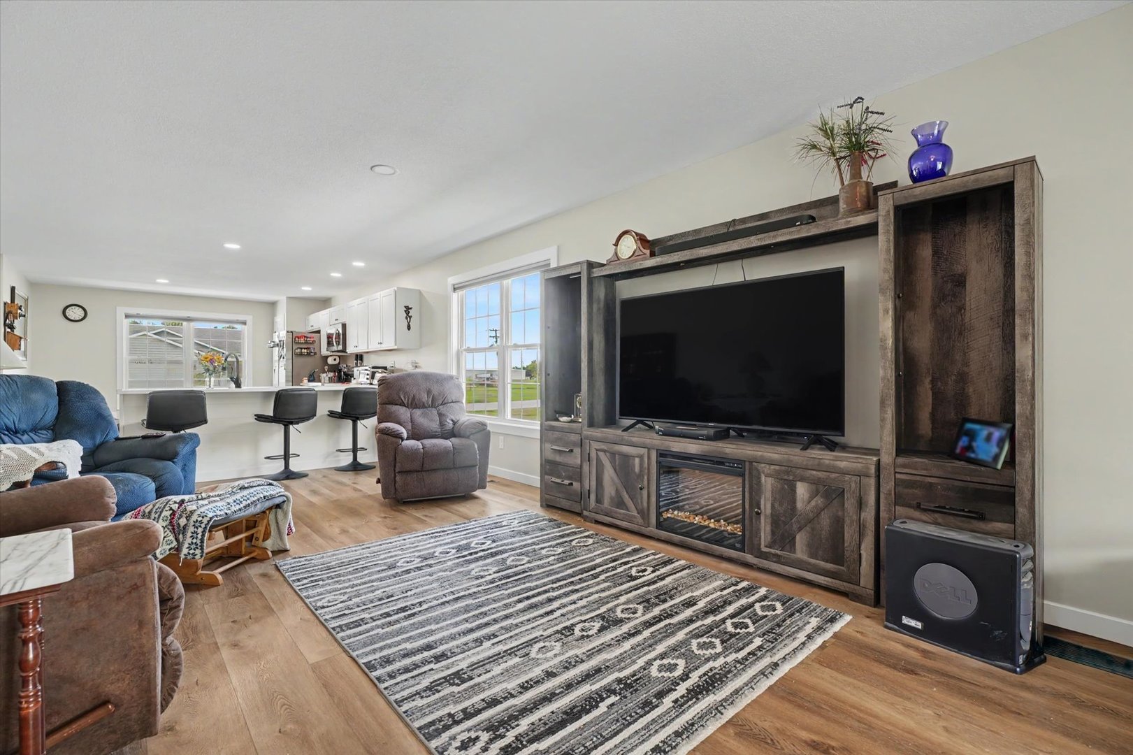311 E Meuser Drive Property Photo 14
