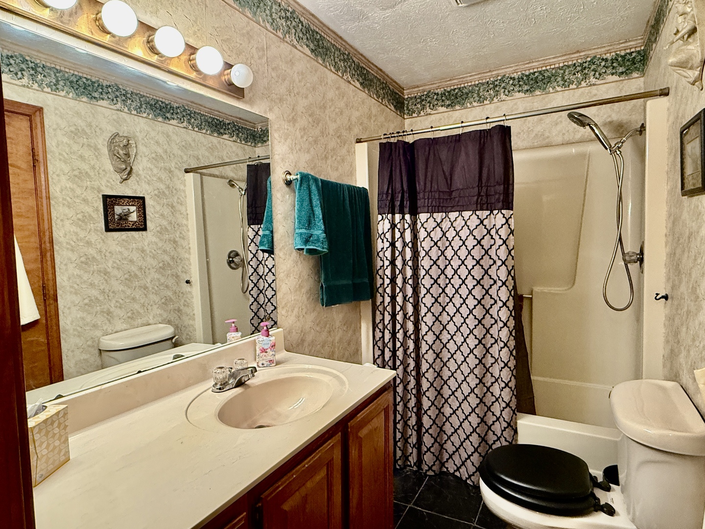 20 Woodhaven Drive Property Photo 11