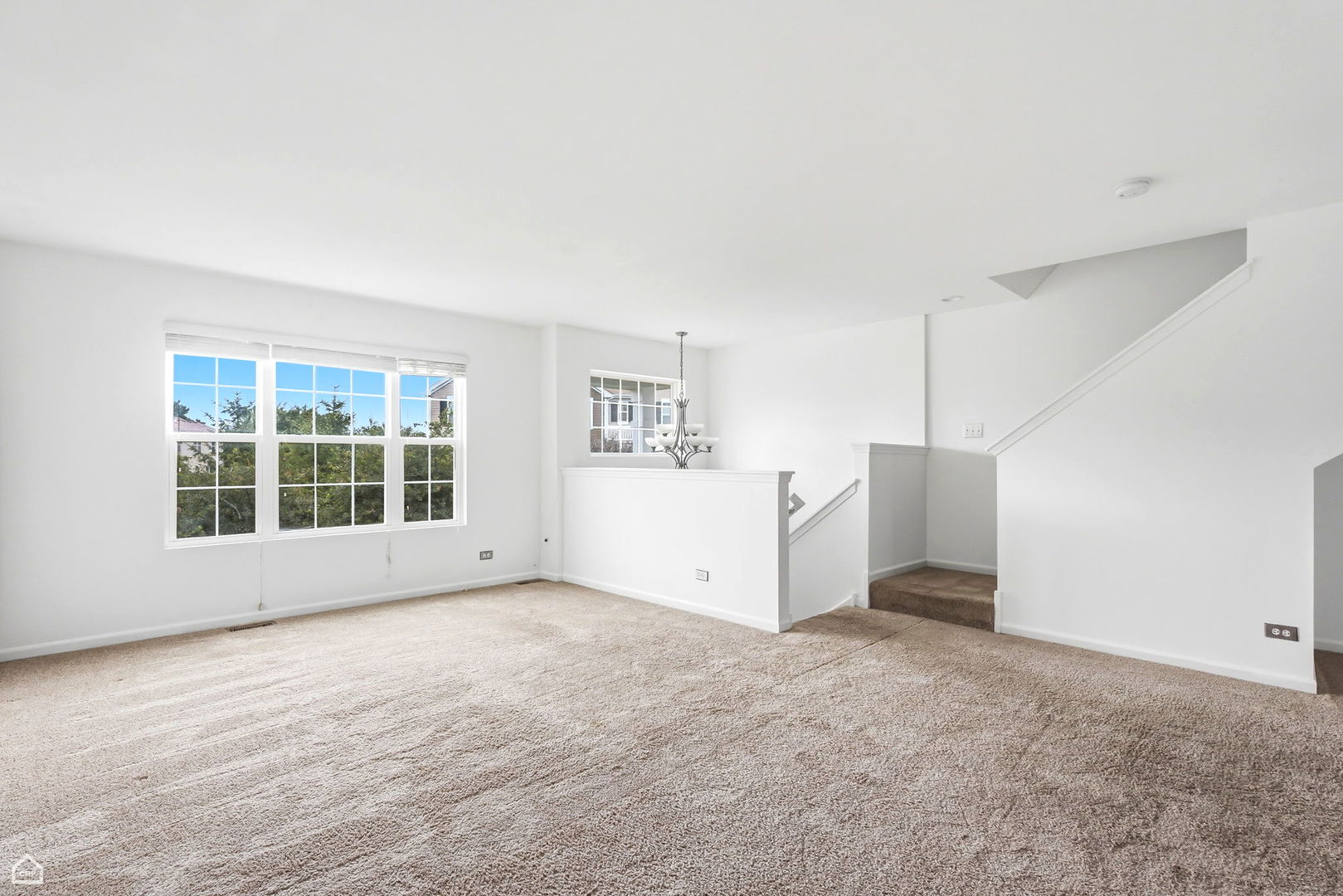 1808 Ruby Drive Property Photo 3
