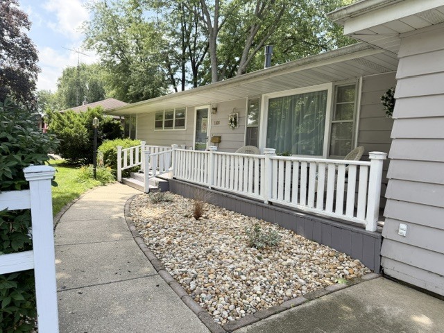 1100 Meadowview Drive Property Photo 24