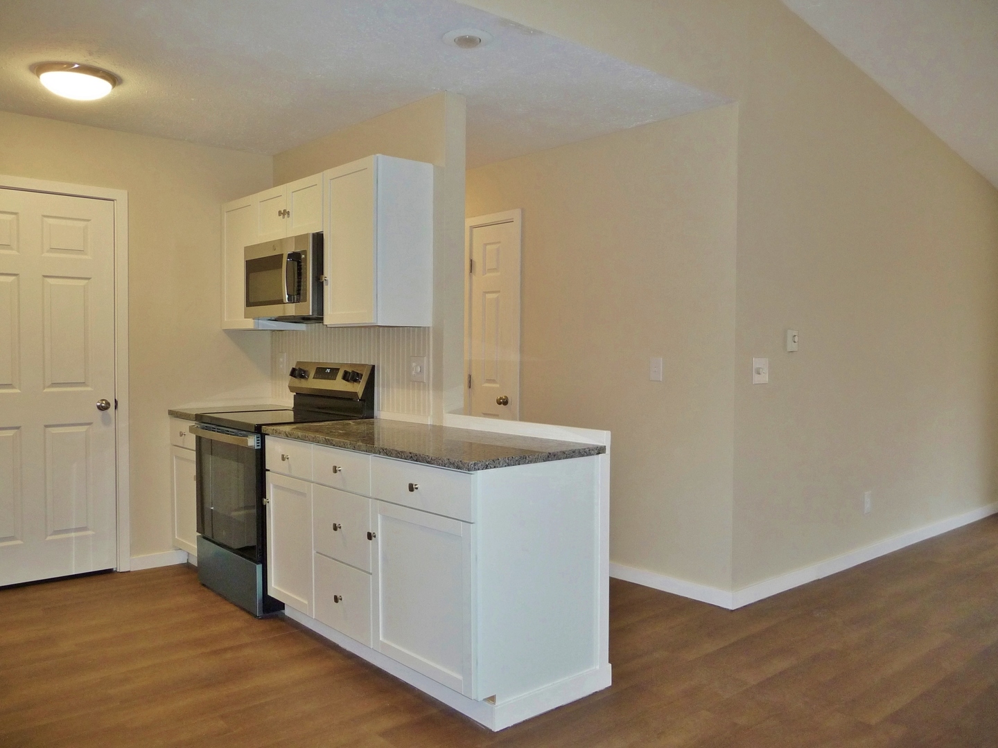 5303 Sandpiper Place Property Photo 9