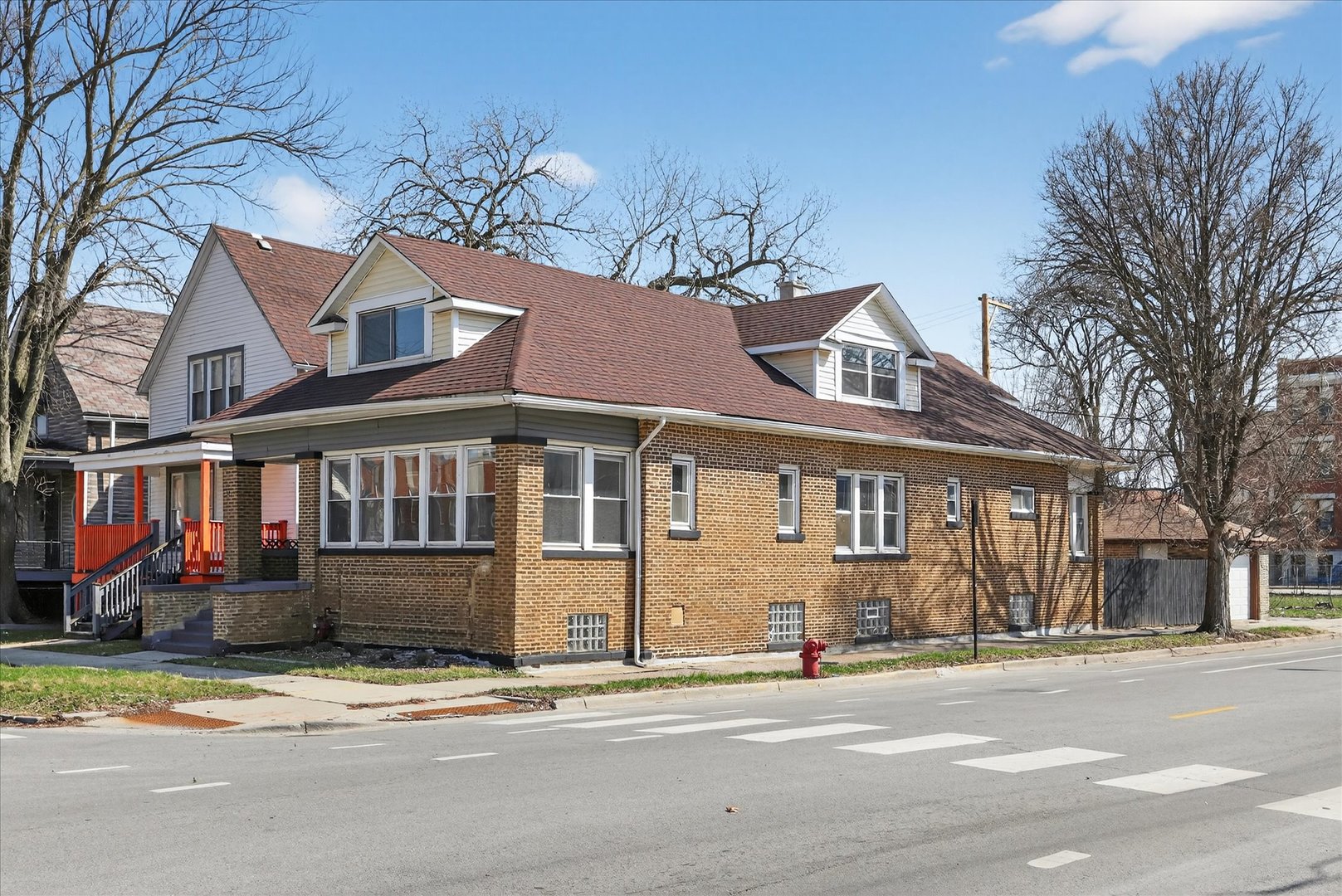 1 E 114th Street Property Photo 3