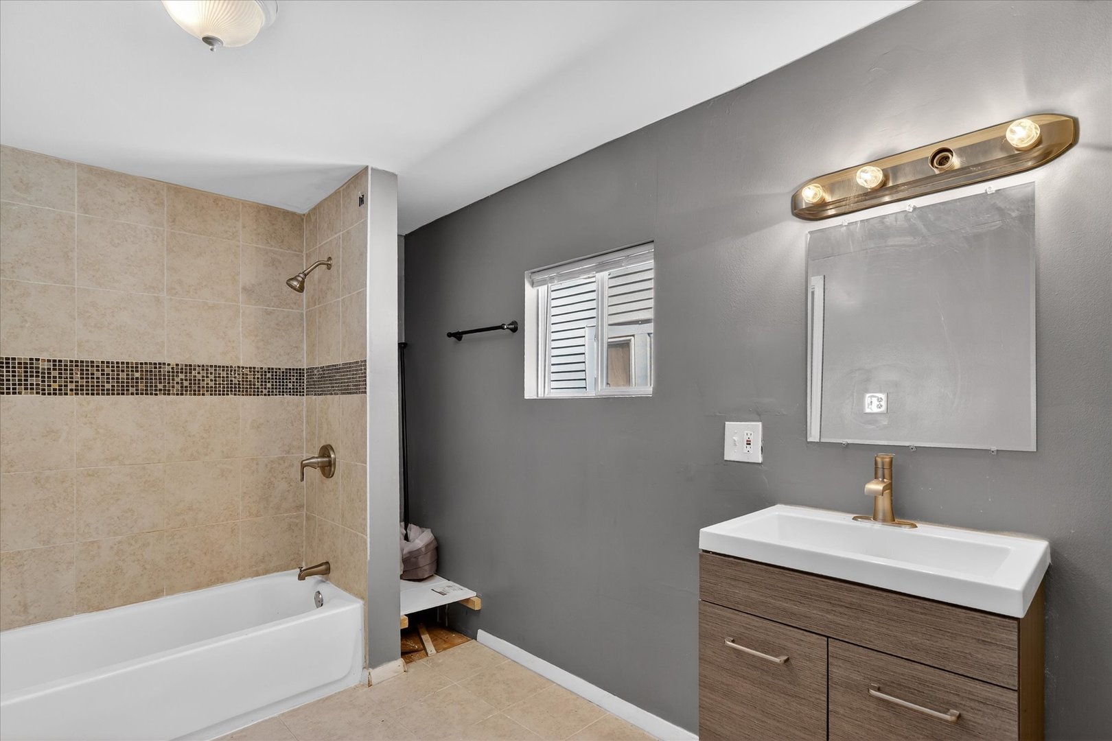 1 E 114th Street Property Photo 18