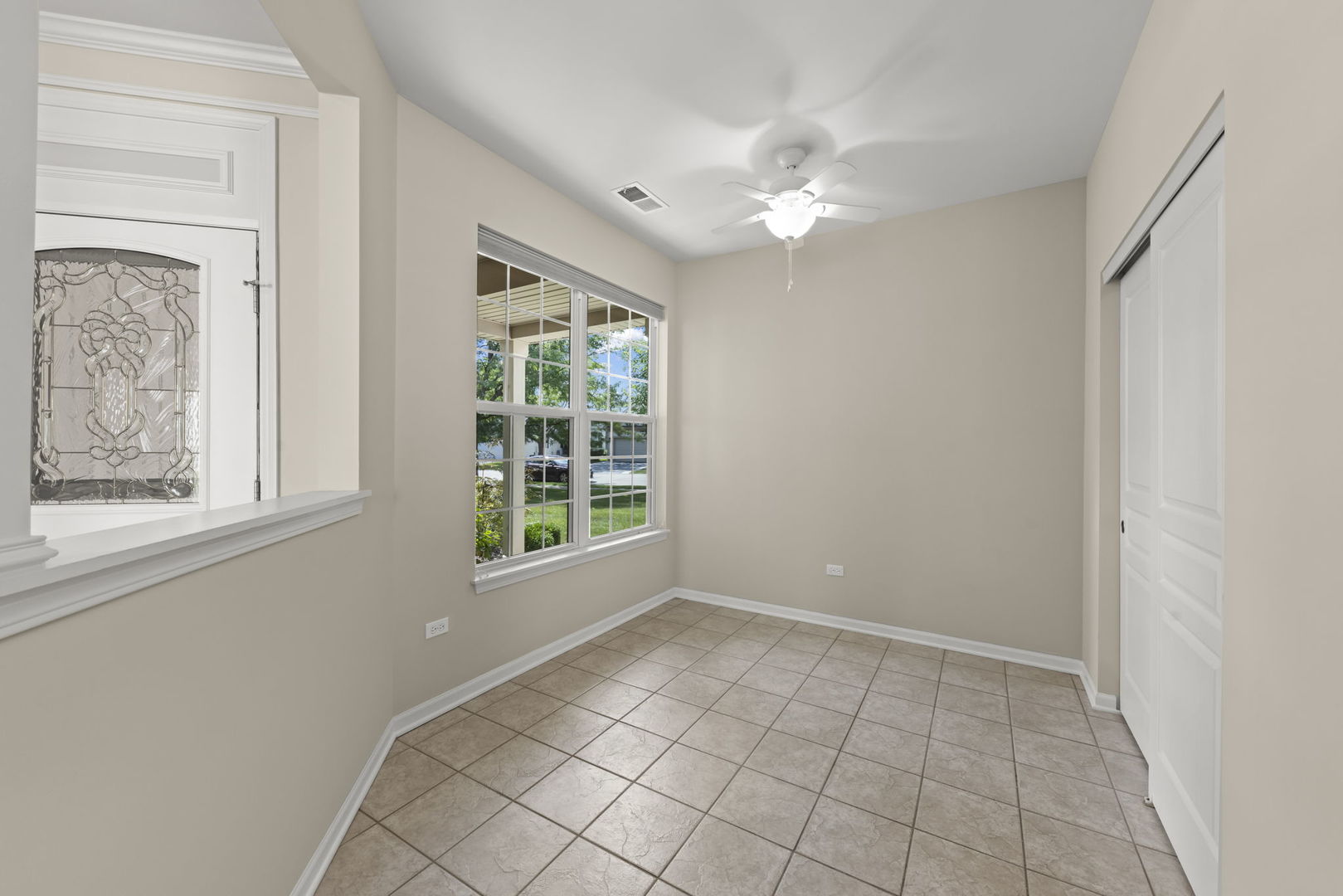 312 National Drive Property Photo 4