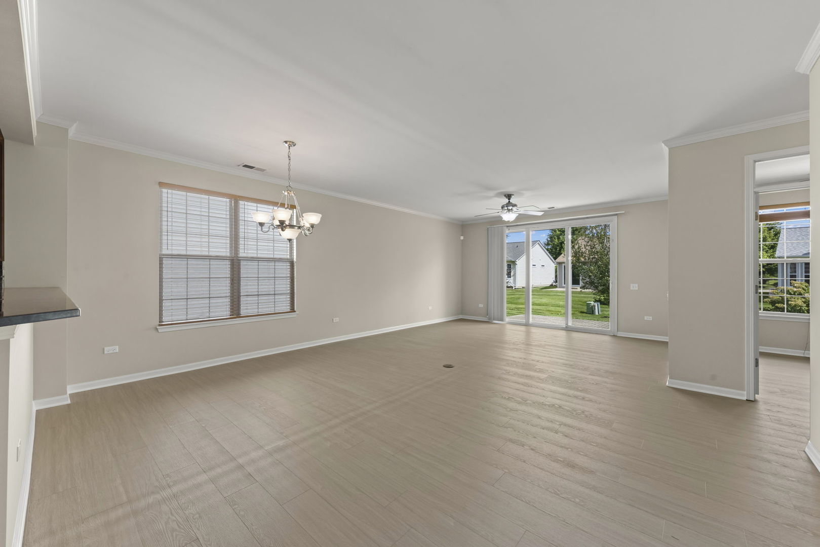 312 National Drive Property Photo 5