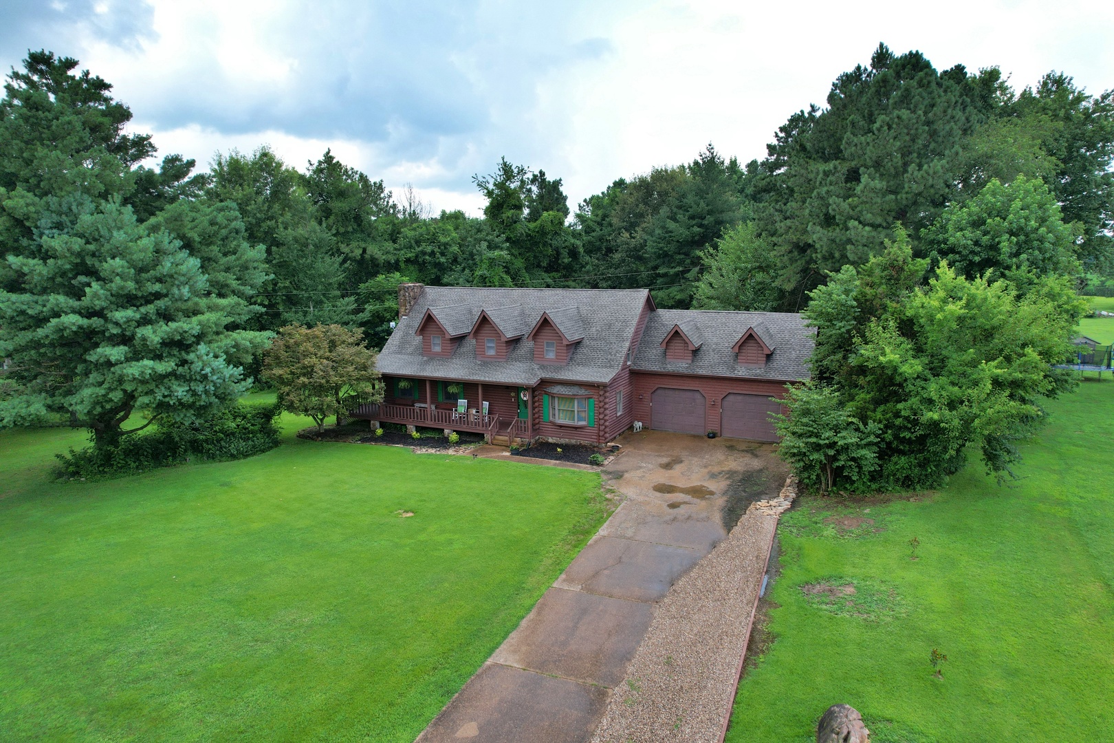 5142 Midway Road Property Photo 2