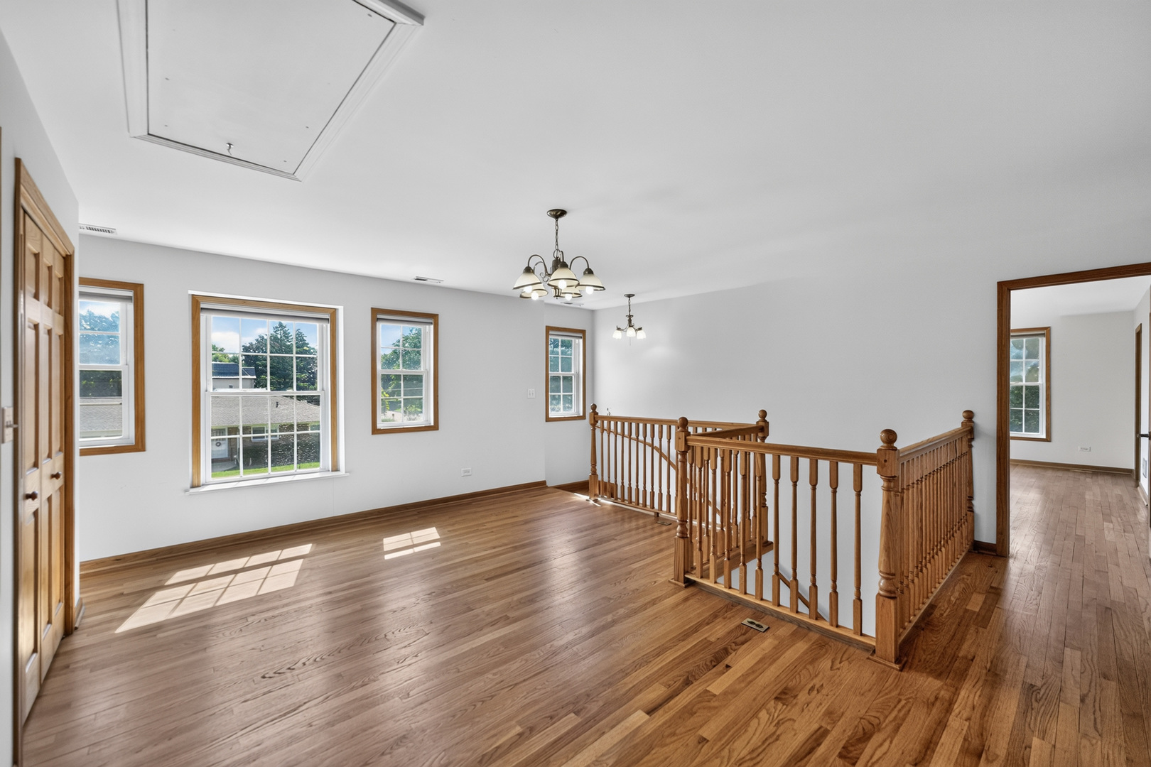 1142 S Cornell Avenue Property Photo 17