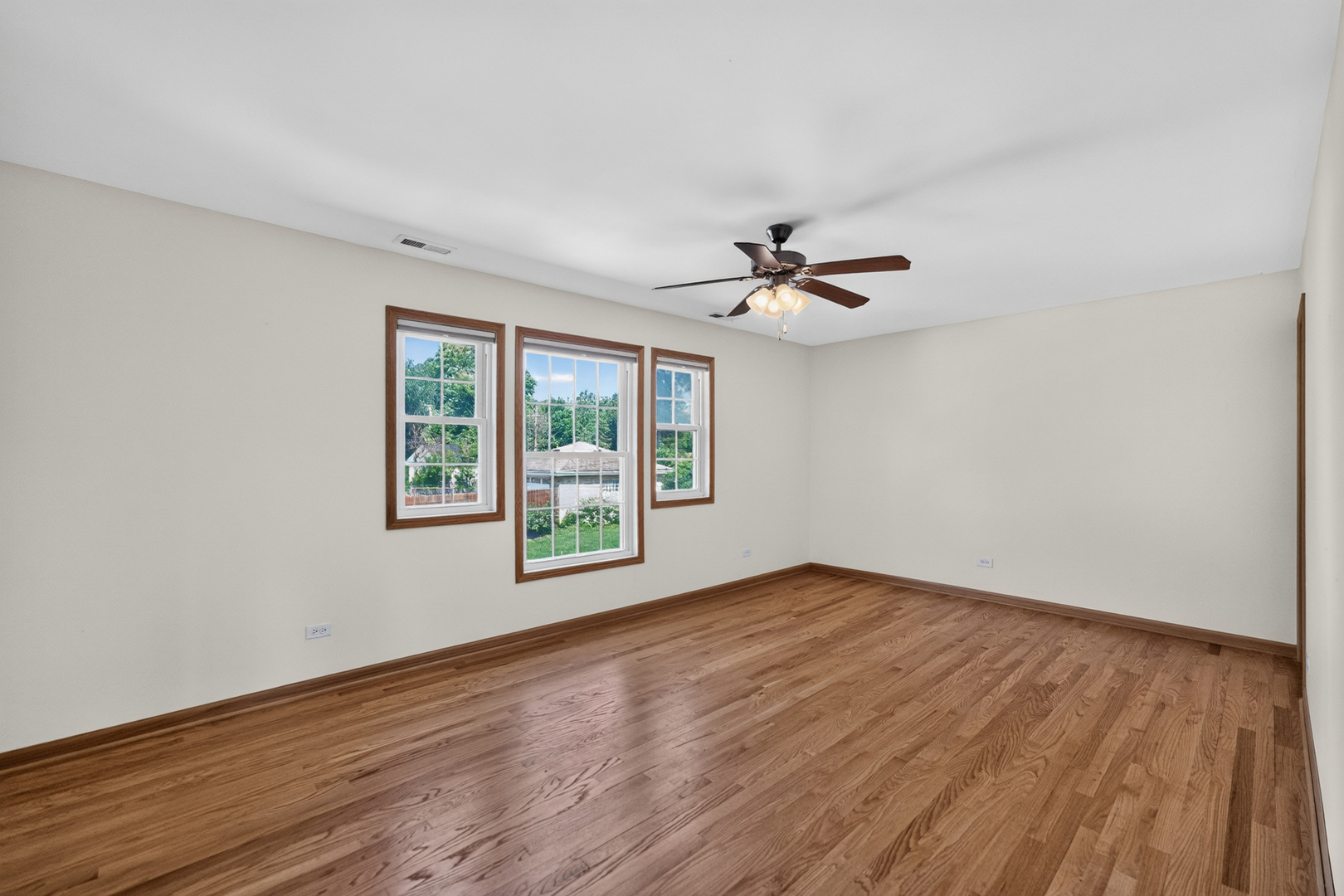 1142 S Cornell Avenue Property Photo 22