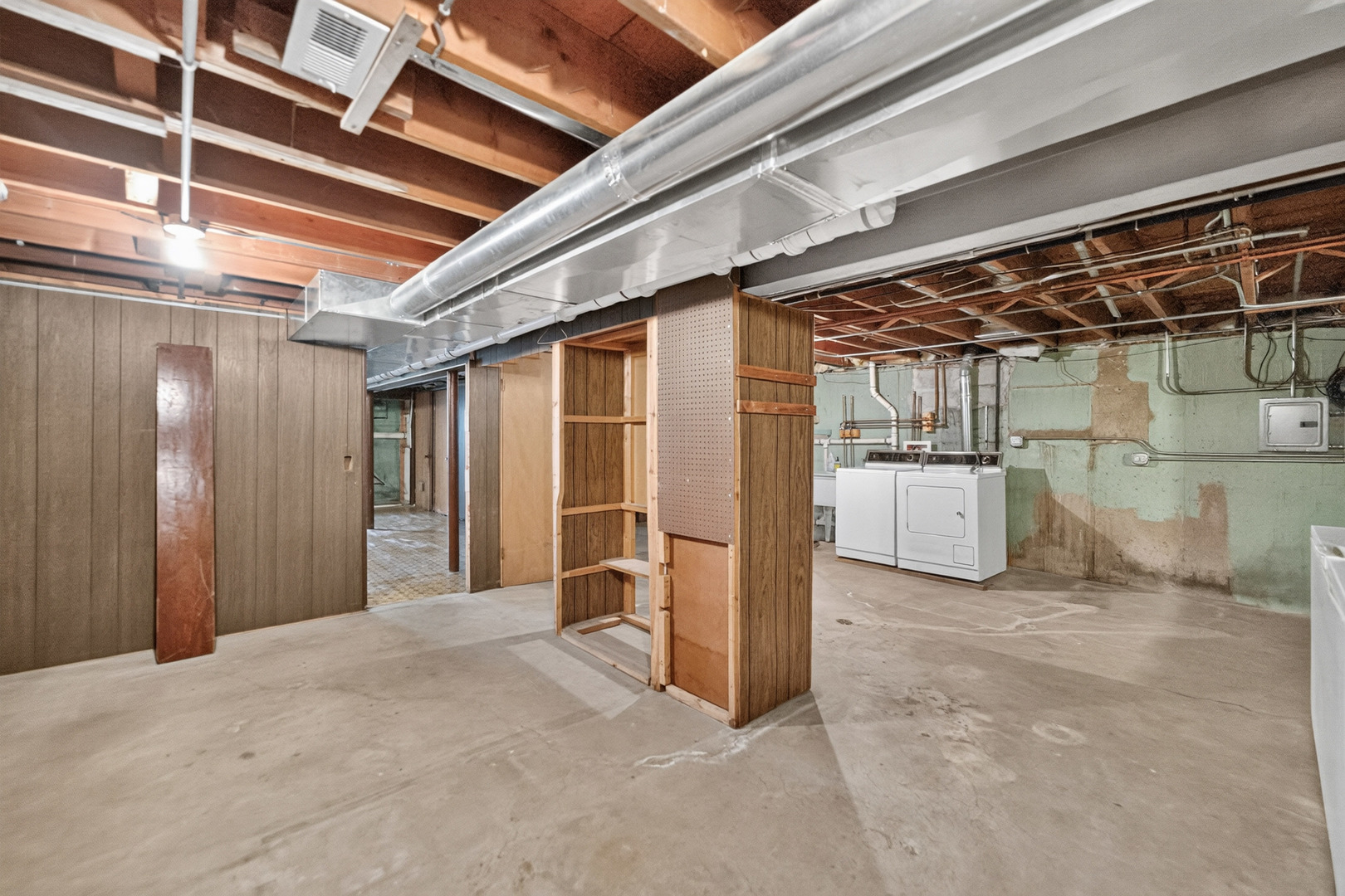 1142 S Cornell Avenue Property Photo 30