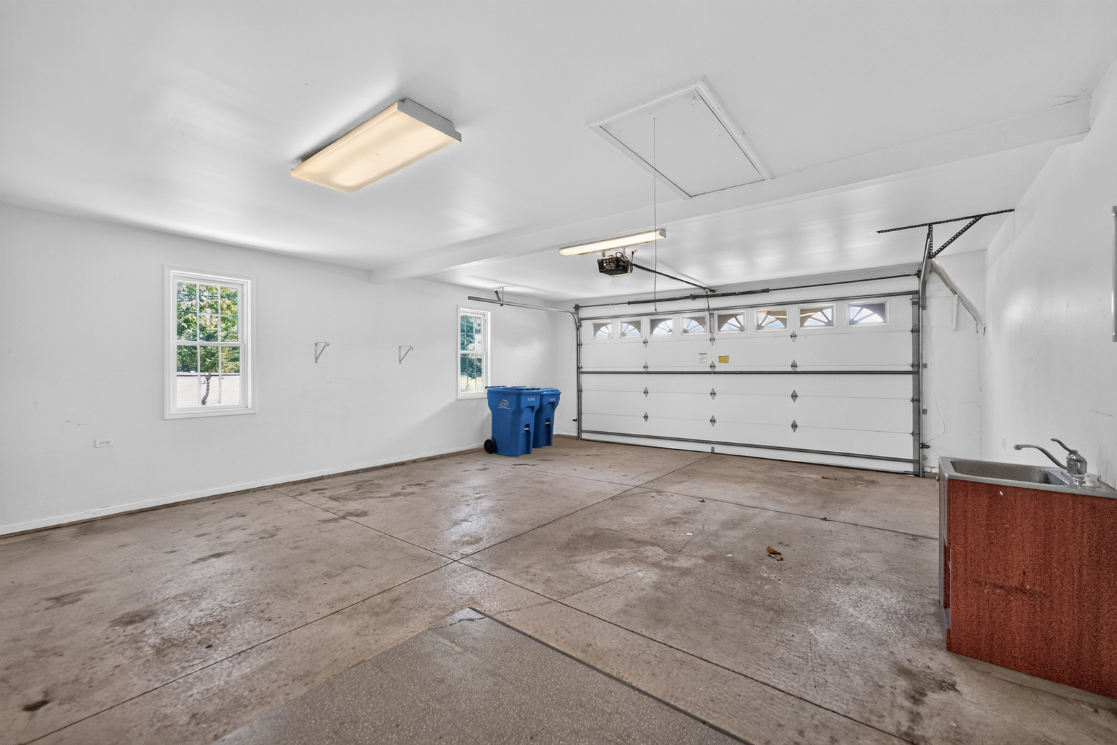 1142 S Cornell Avenue Property Photo 31