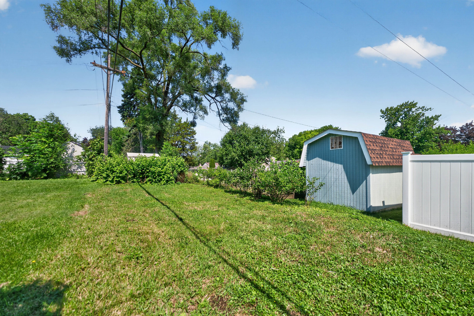 1142 S Cornell Avenue Property Photo 38