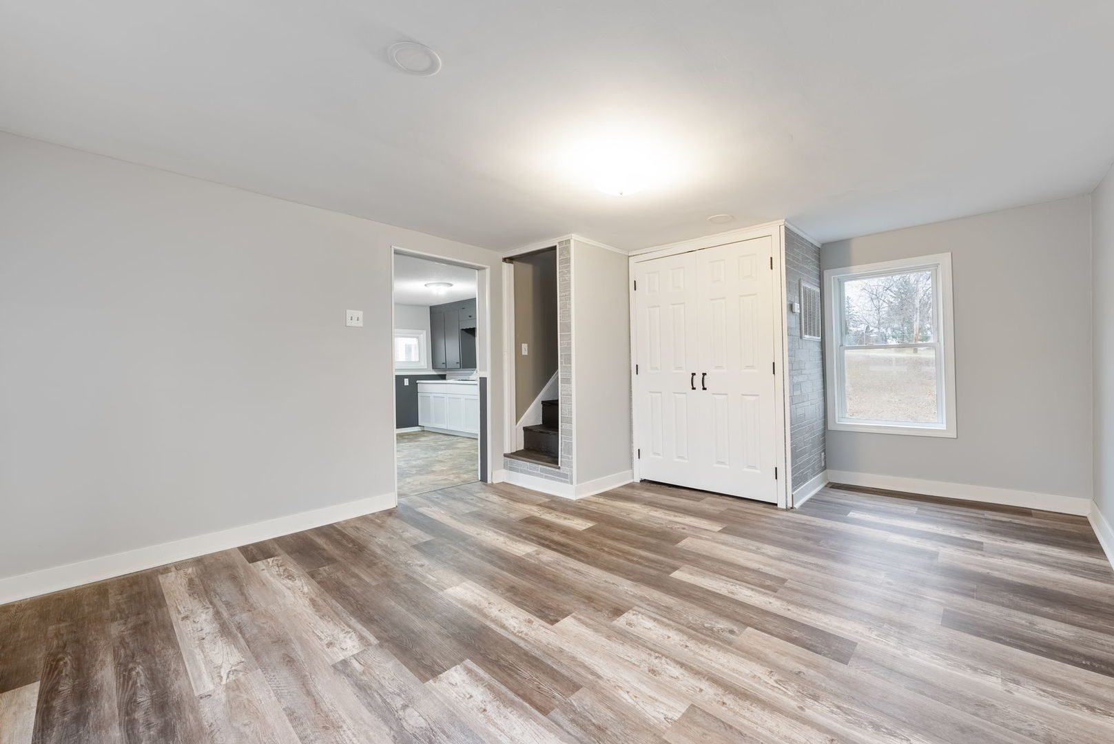 410 2nd Street Property Photo 12