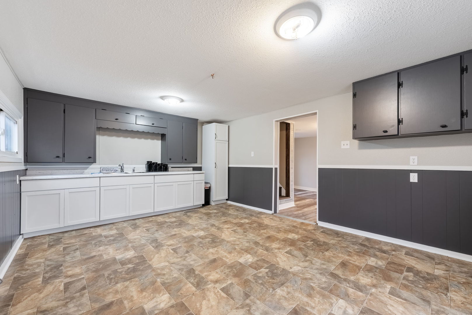 410 2nd Street Property Photo 14