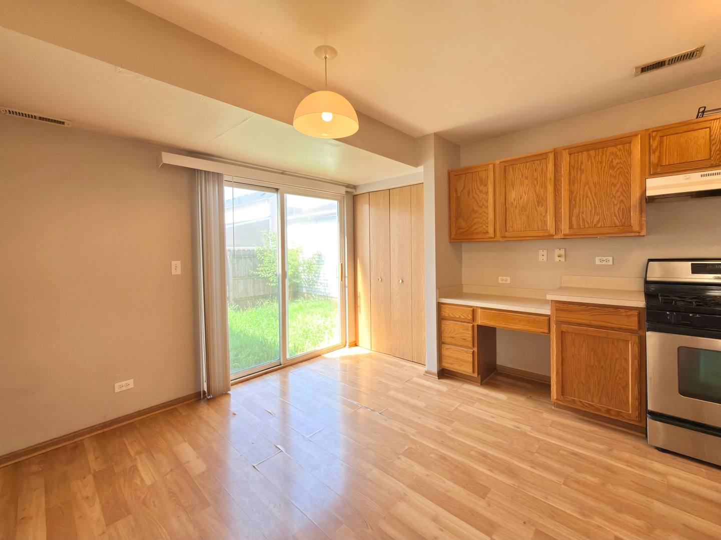 902 Symphony Drive Property Photo 3