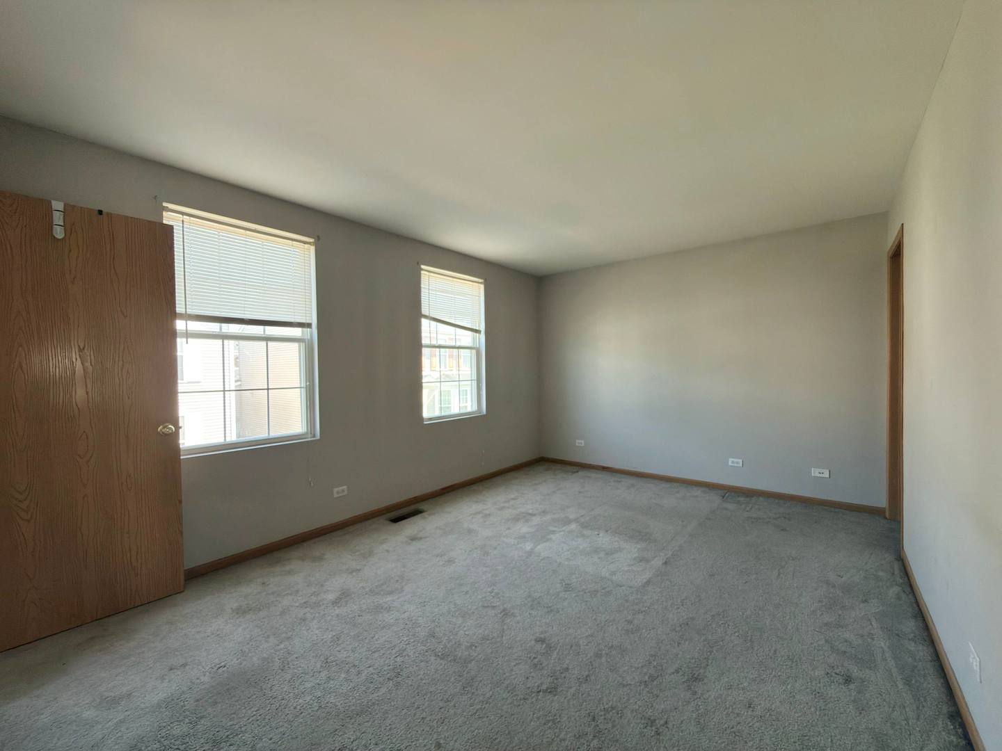 902 Symphony Drive Property Photo 9