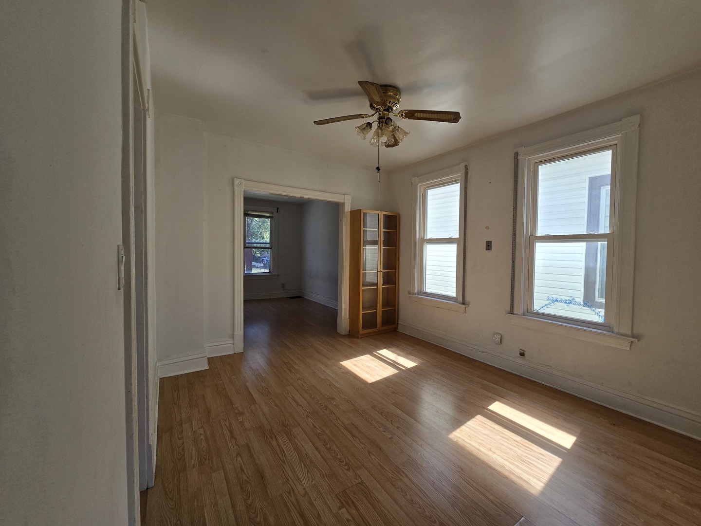 4602 N Karlov Avenue Property Photo 5