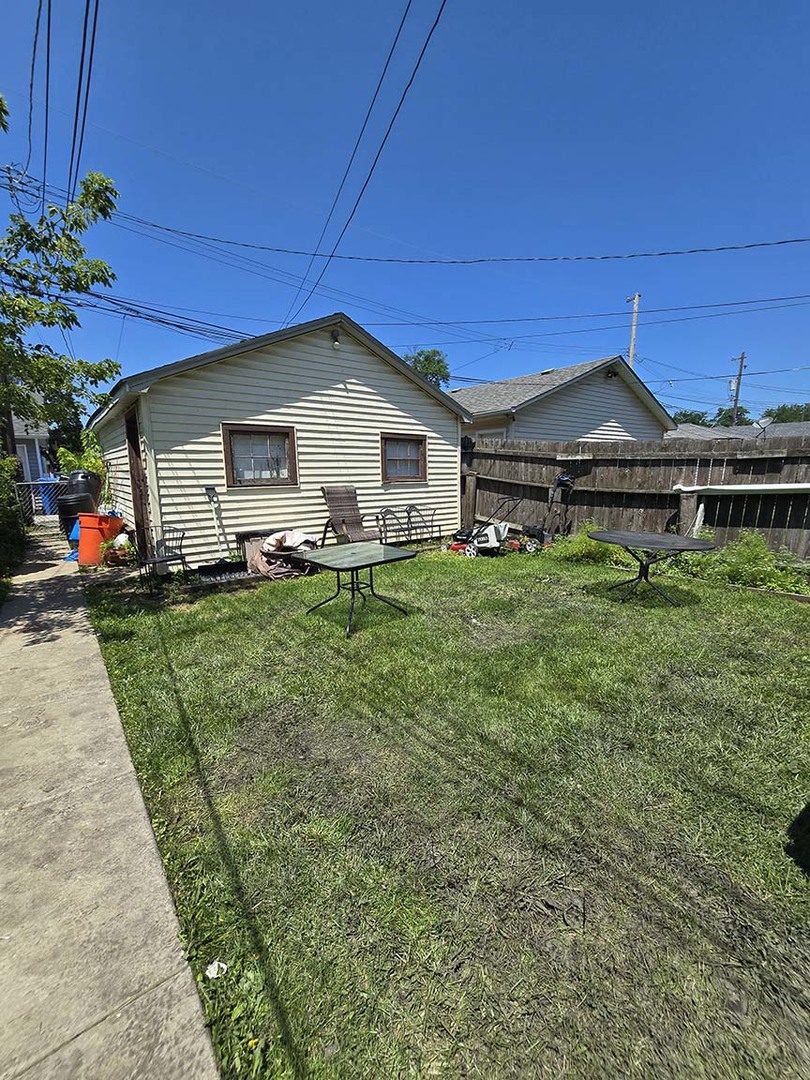 4602 N Karlov Avenue Property Photo 24