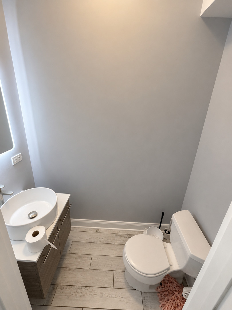 1506 E Marquette Road Property Photo 7