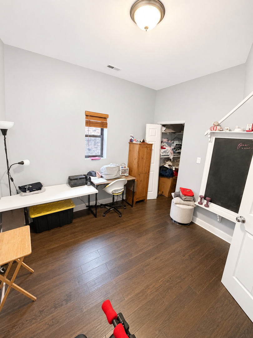 1506 E Marquette Road Property Photo 14