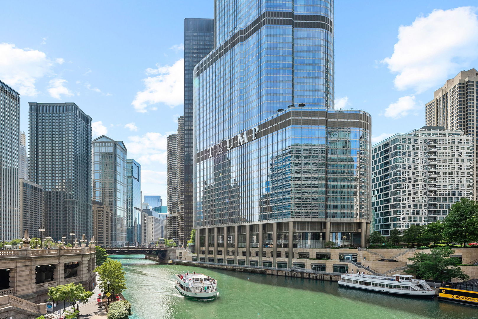 401 N Wabash Avenue 79B Property Photo 1