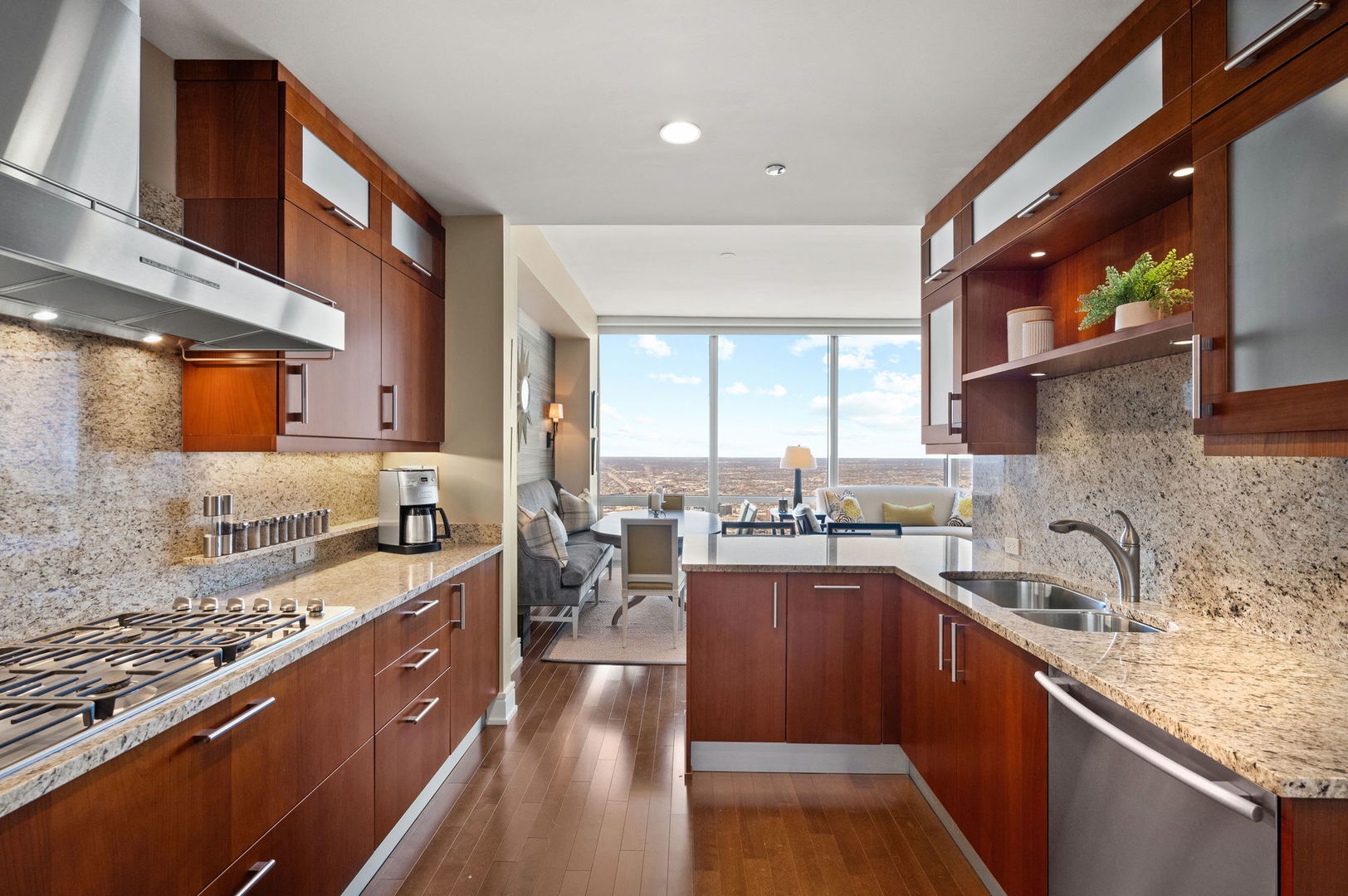 401 N Wabash Avenue 79b Property Photo 14