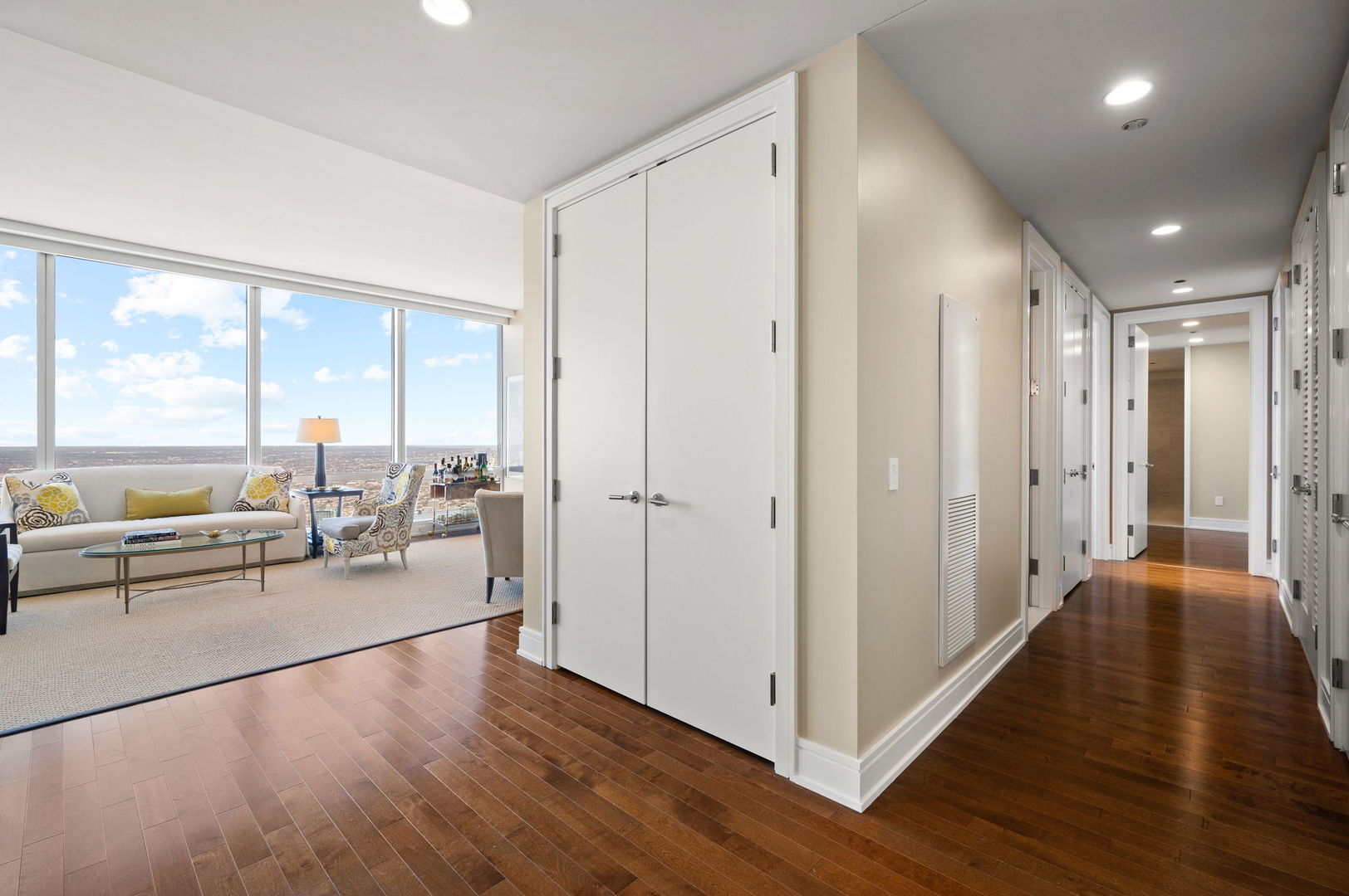 401 N Wabash Avenue 79b Property Photo 17