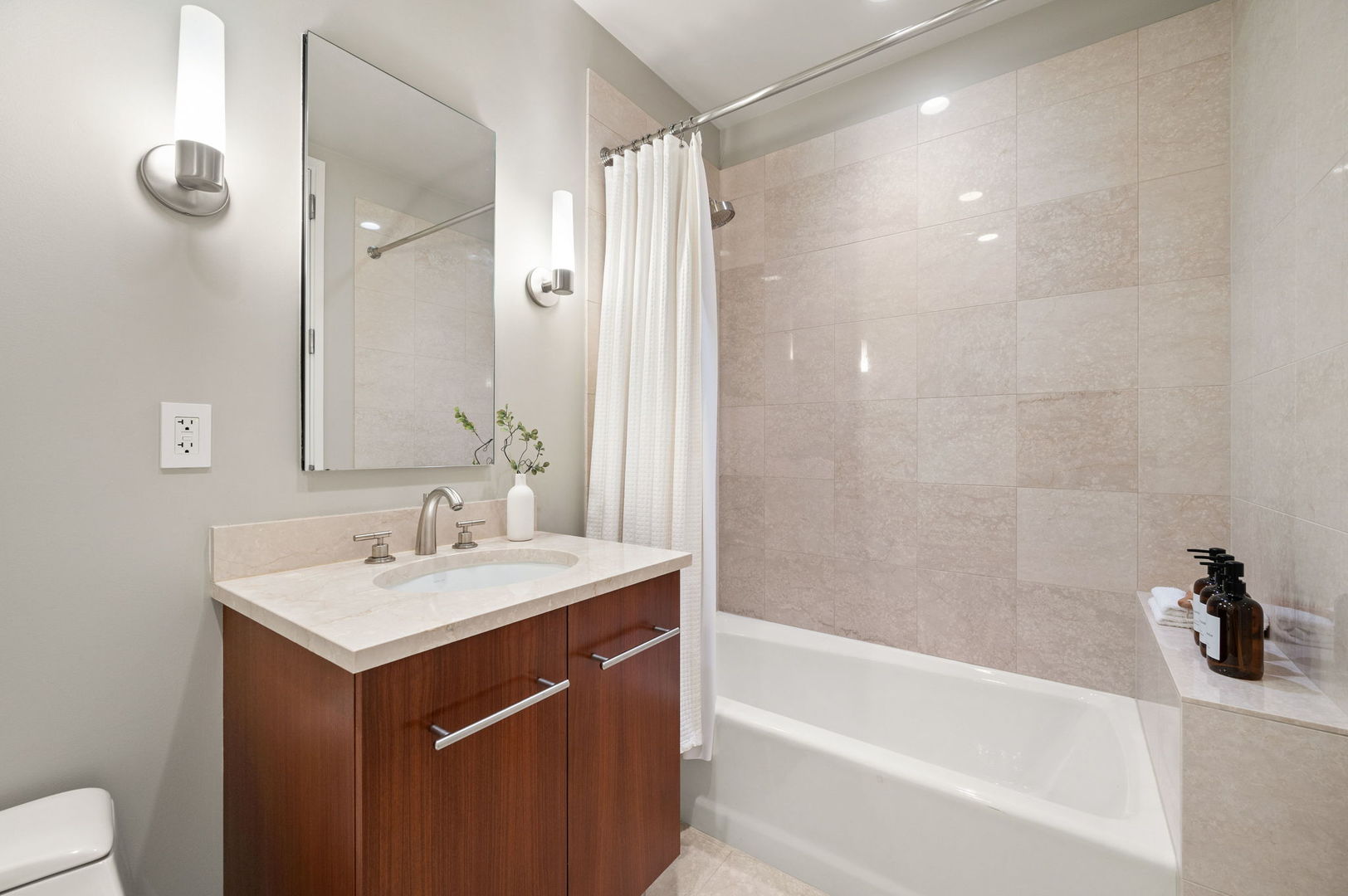 401 N Wabash Avenue 79b Property Photo 29
