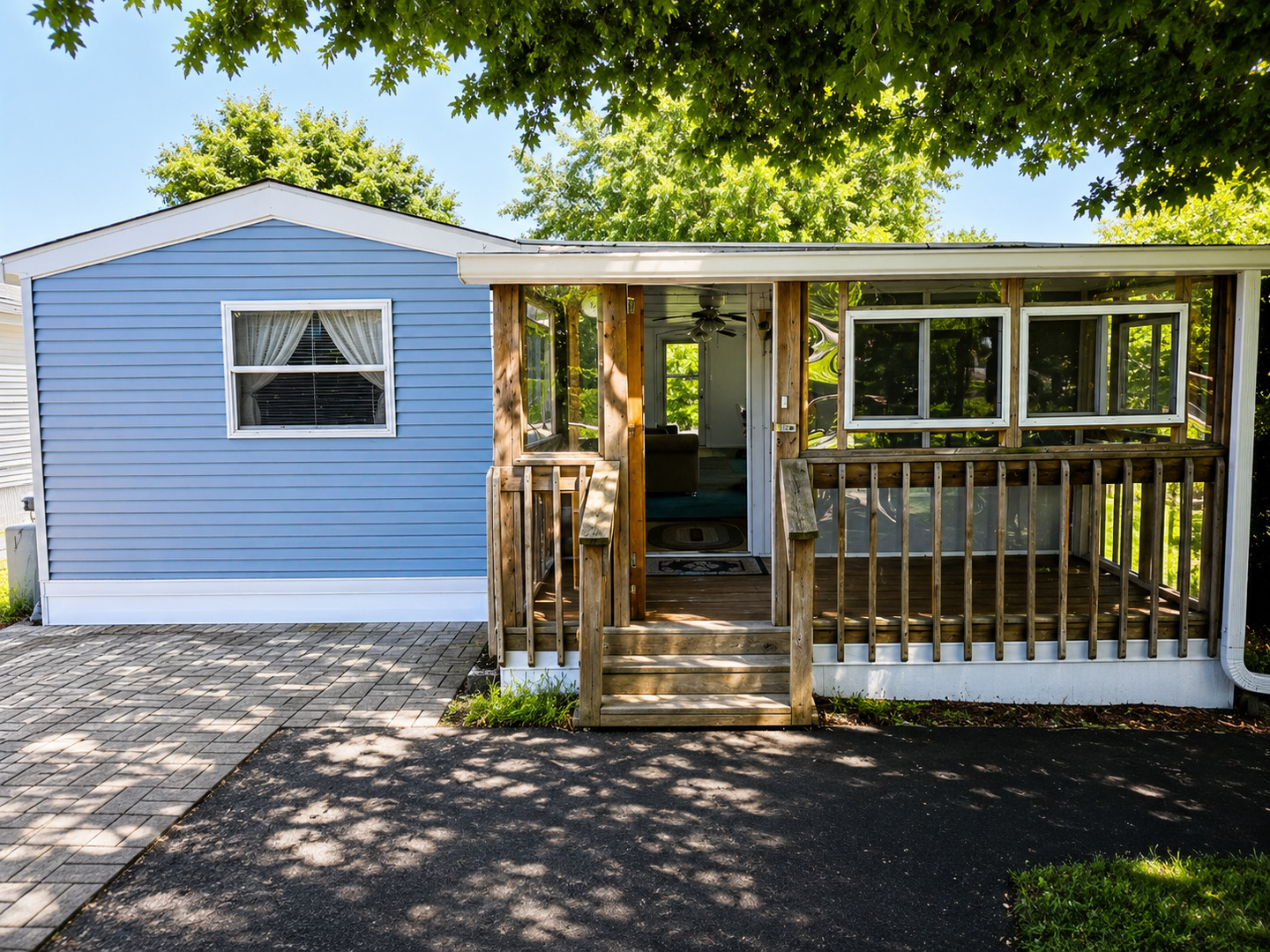 41 Thornridge Property Photo 5