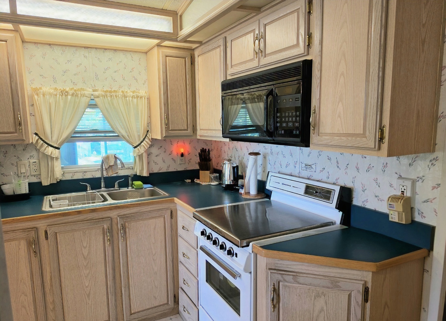 41 Thornridge Property Photo 11