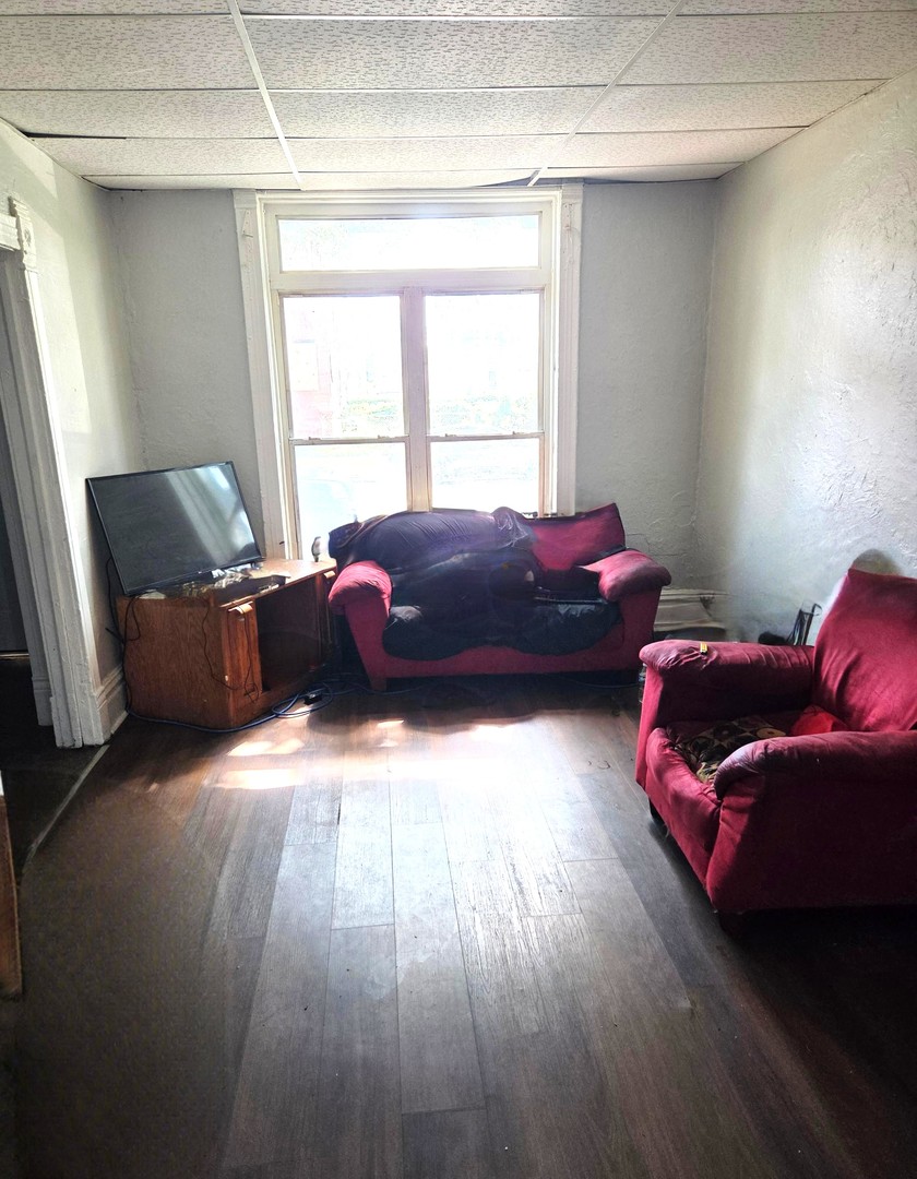 7410 S Wentworth Avenue Property Photo 3