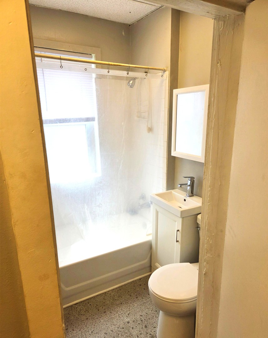 7410 S Wentworth Avenue Property Photo 19