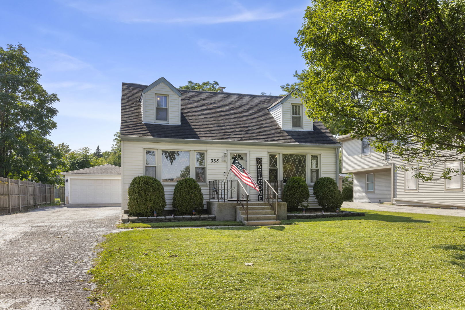 358 N Fairfield Avenue Property Photo 1