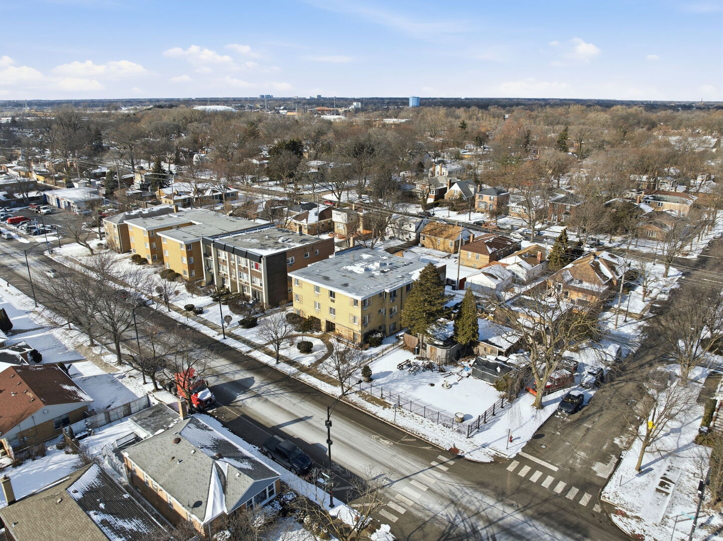 1609 Howard Street 2 Property Photo 14