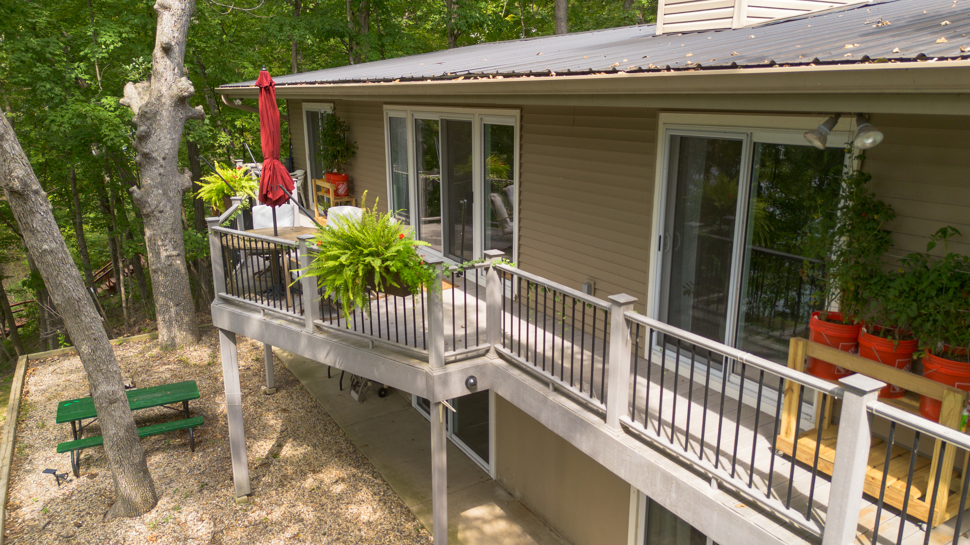 1127 Loganberry Lane Property Photo 37