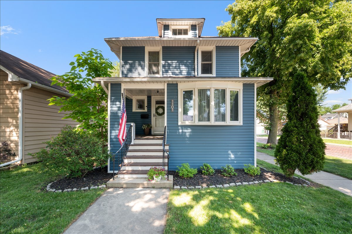 1101 Beloit Avenue Property Photo 1